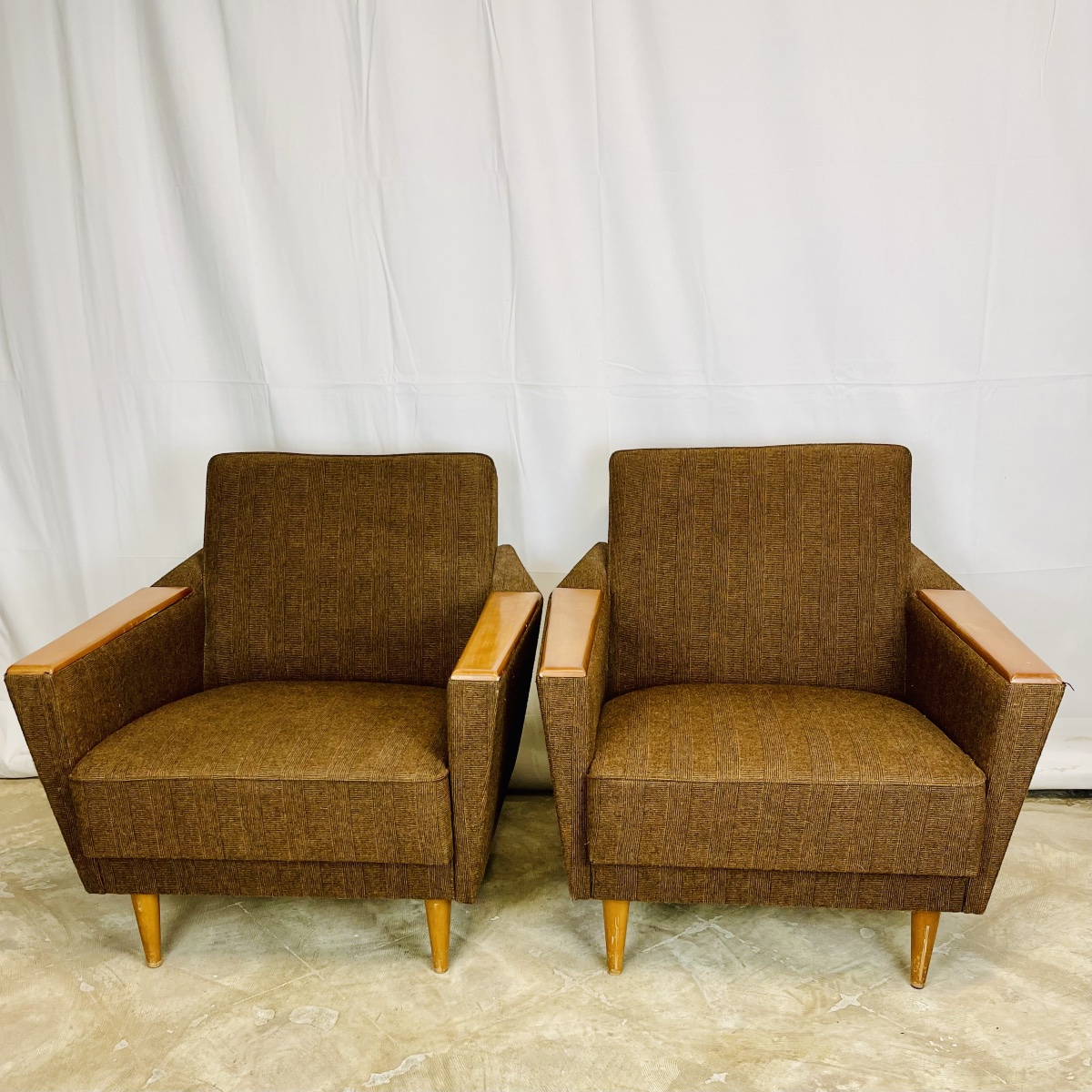 Paire de fauteuils des années 60-photo-4